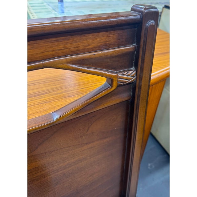 Mid-Century Modern Mid-Century Modern Walnut Headboard by Hoke Wood Products For Sale - Image 3 of 10