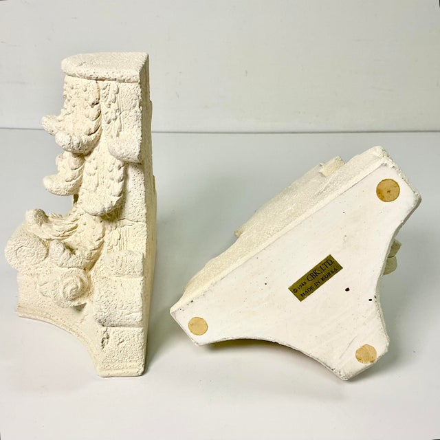1988 Vintage Italian Corinthian Roman Empire Architectural Plaster Bookends - A Pair. For Sale - Image 16 of 16