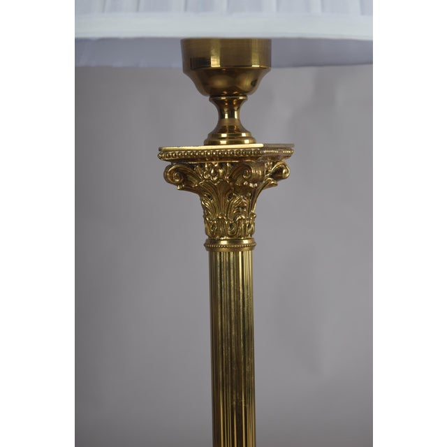 Gold Tall Neoclassical Brass Table Lamp with Fluted Column and Pleated White Shade, 1960s For Sale - Image 8 of 11