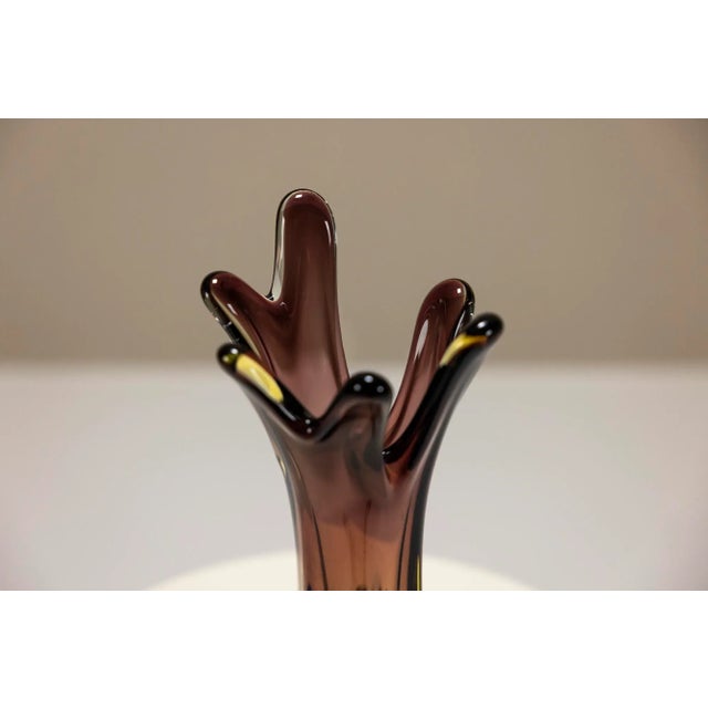 Murano Sommerso Flower-Shaped Vase by Fratelli Toso, 1950s For Sale - Image 8 of 12