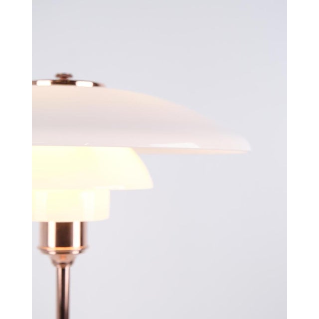 Louis Poulsen Vintage Table Lamp in Copper and White Opal by Poul Henningsen for Louis Poulsen, 2015 For Sale - Image 4 of 11