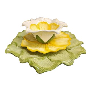 Vintage Mid-Century Modern Daffodil by Ambiance 3-Piece Set Dessert Plate For Sale