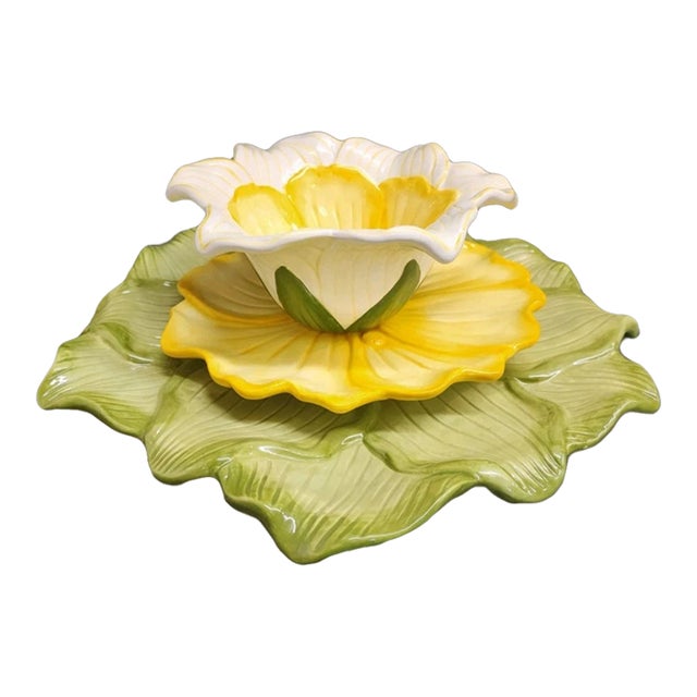 Vintage Mid-Century Modern Daffodil by Ambiance 3-Piece Set Dessert Plate For Sale