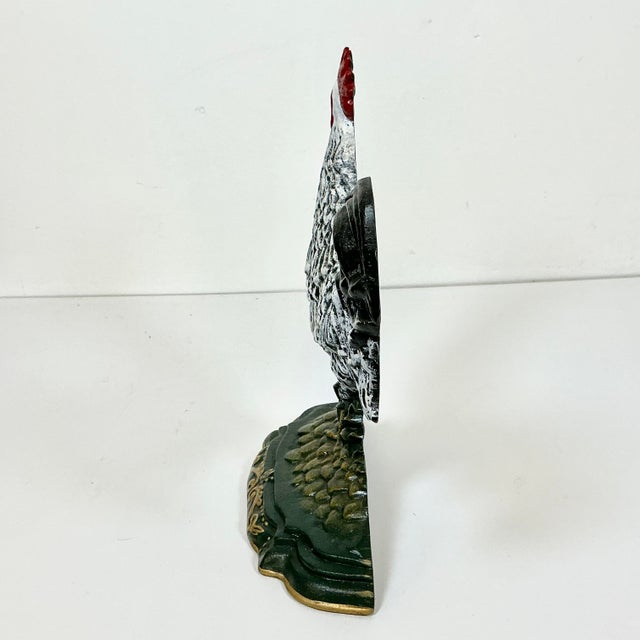 1950s 1950s Vintage Americana Arts & Crafts Farmhouse Cast Iron Rooster/Chicken Doorstop. For Sale - Image 5 of 12