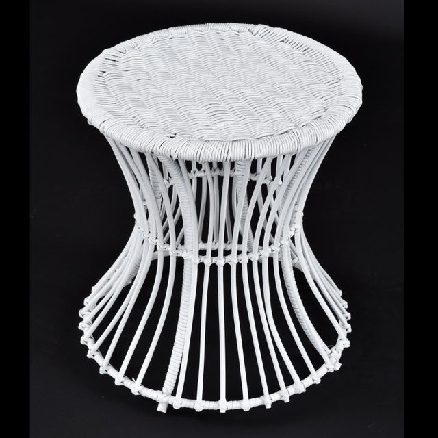 Wicker Salterini Radar Style Chairs With Pedestal Side Tables Seating Set For Sale - Image 9 of 12