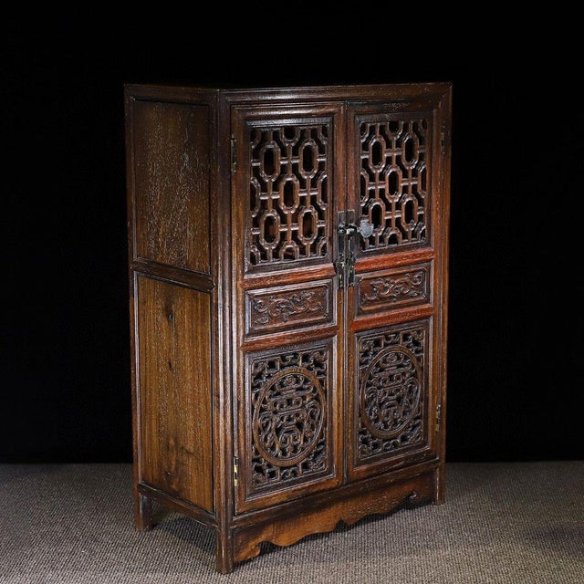 1990s Rosewood Curio Display Cabinet With Reticulated Doors, Two Drawers For Sale - Image 9 of 10