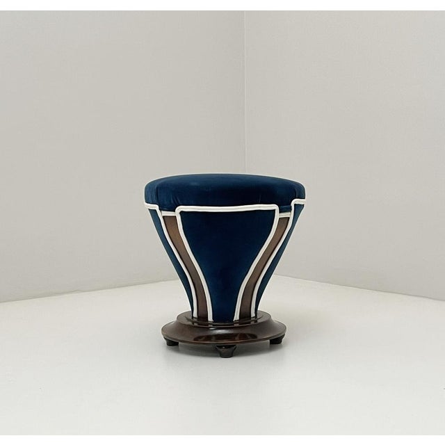 Vintage Ottoman in Wood and Velvet, 1930s For Sale - Image 4 of 4