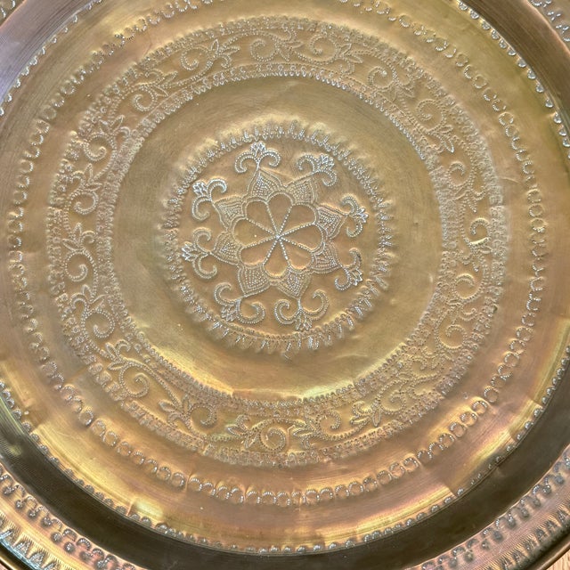 Late 20th Century Large Hammered Brass Wall Platter – Ornate Floral Medallion Wall Decor - 22” For Sale - Image 10 of 10
