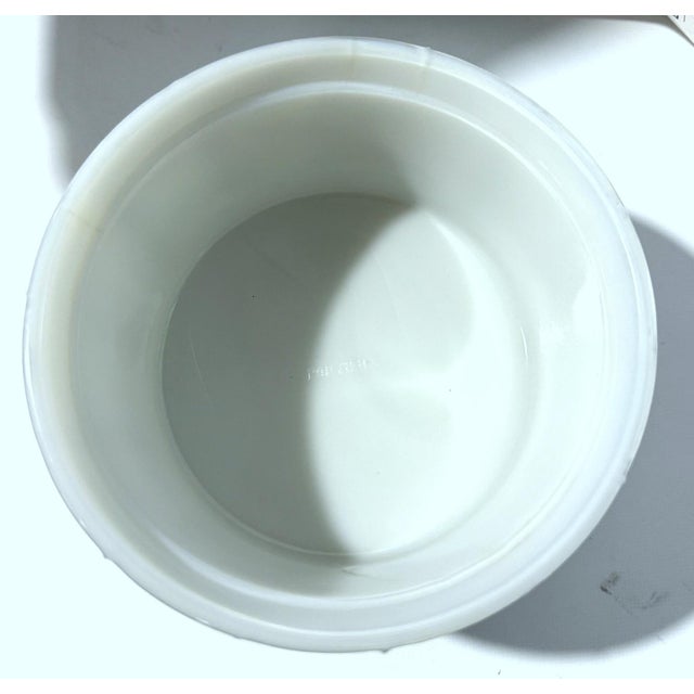 Vintage powder jar by Portieux Vallerysthal in the shape of a drum with a cat as a finial. Maker's mark on interior. An...