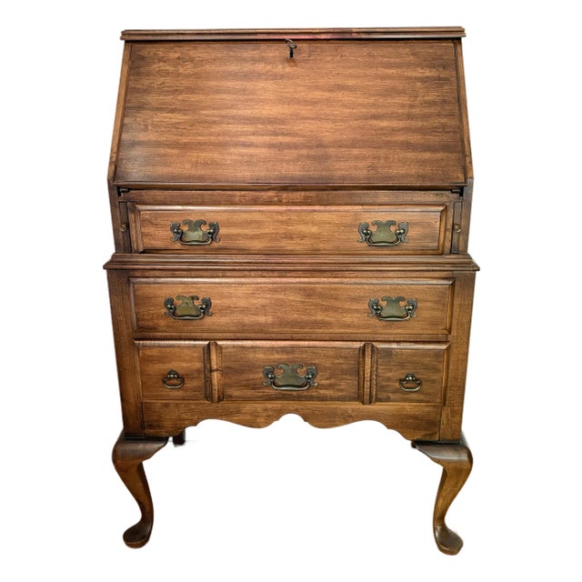 1970s Pennsylvania House Traditional Secretary Desk With Lock and Key For Sale