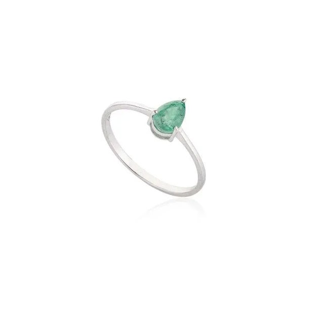 18k Gold Pear Cut Emerald Jewelry Set Ring Size 7 & Earrings - 3 Pieces For Sale In New York - Image 6 of 12