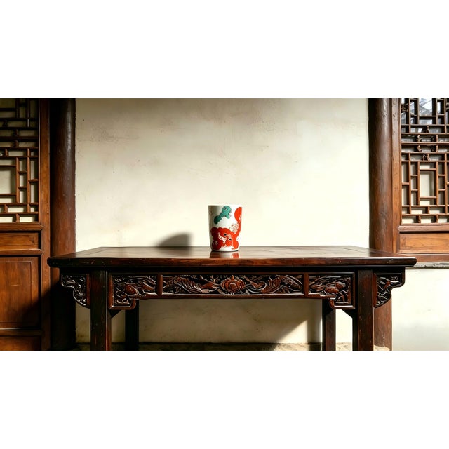 Art Deco Chinese Ceramic Pot,Qianlong Marked Porcelain Brush Pot Hand Painted Auspicious Foo Dogs Pattern For Sale - Image 3 of 11