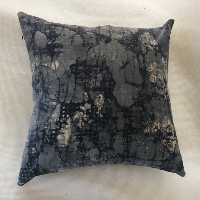 Fabric is a gorgeous textile designed by a LA Celebrity Designer for Lee Jofa. A gorgeous custom made pillow made with...