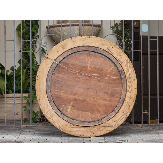 Large 19th Century English Giltwood Convex Mirror With Ebonized Inner Trim For Sale - Image 9 of 10