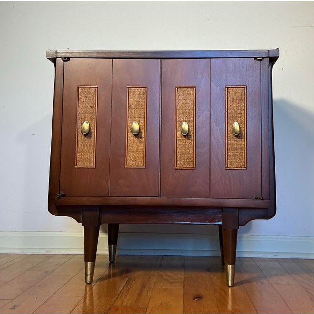 Pair of Mid Century Modern Nightstands Cane Fronts & Brass Hardware, Circa 60s For Sale - Image 9 of 12