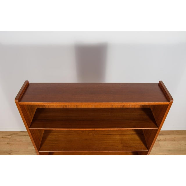 1960s Mid-Century Modern Teak Bookcase by J. Sorth for Bornholm Møbelfabrik, Denmark, 1960s For Sale - Image 5 of 11
