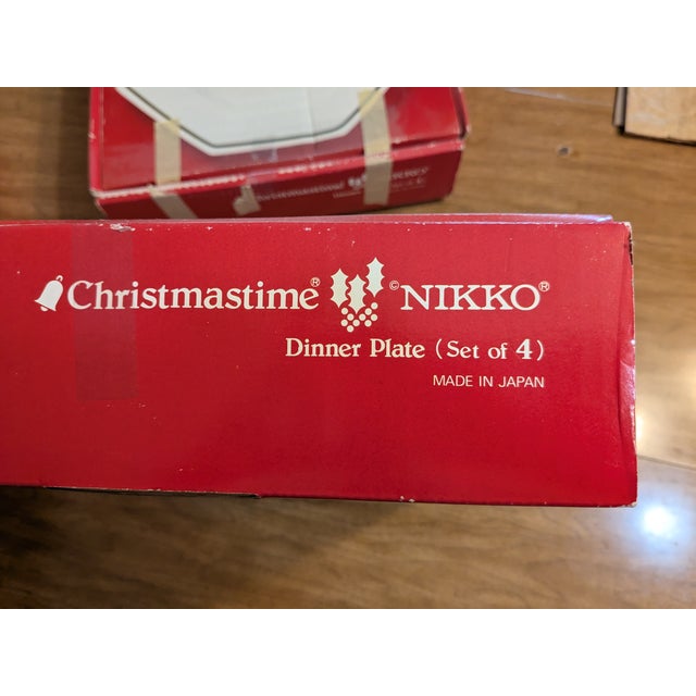 1980s Nikko Christmastime 10-3/4 Inch Octagonal Dinner Plate For Sale In Saint Louis - Image 6 of 6