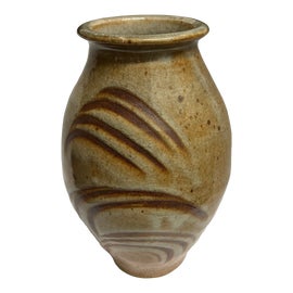 Example of Warren MacKenzie Vases