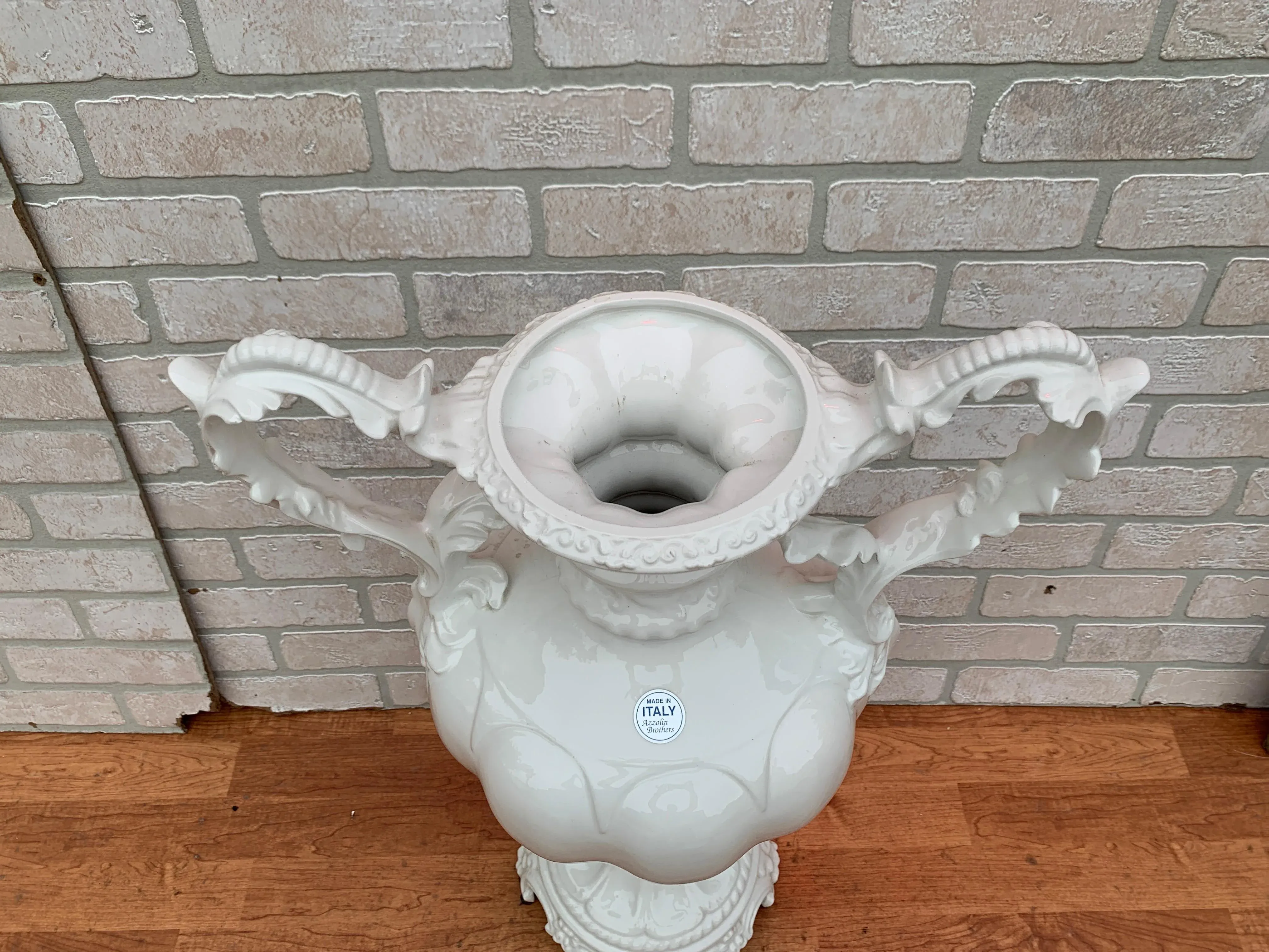 Vintage Italian Azzolin Brothers Capodimonte Vase | Chairish
