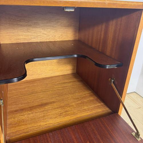 Mid-Century Modern Sideboard in Teak, 1960s For Sale - Image 4 of 14