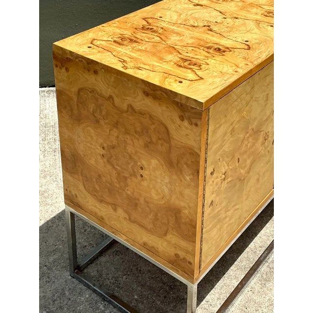 Tan Vintage Bernhardt “Flair” Burl Wood Credenza on Chrome Base For Sale - Image 8 of 12
