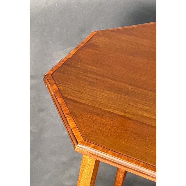 English English Occasional or Side Table of Mahogany With Inlaid Octagonal Top For Sale - Image 3 of 7