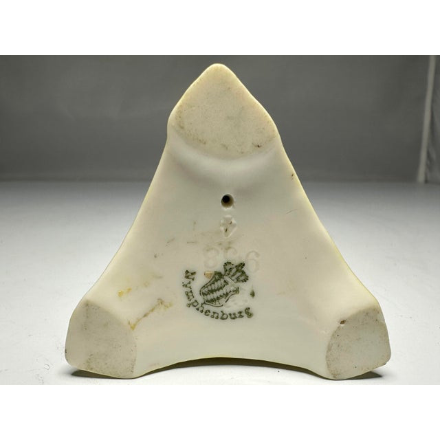 White Nymphenburg Porcelain Circus Poodle Figurine by Luise Terletzki-Scherf For Sale - Image 8 of 10