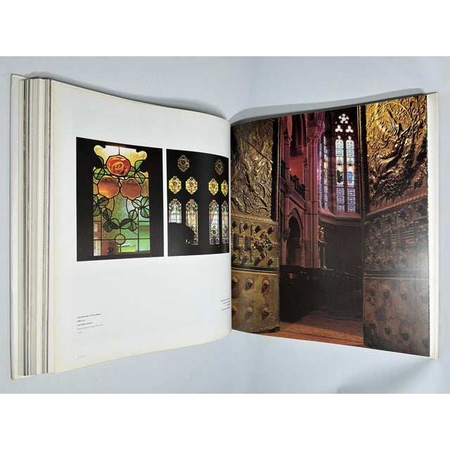 2000s Illustrated Folio, De Riquer Permanier's Modernismo: Architecture and Design in Catalonia - 1 Book For Sale - Image 17 of 18