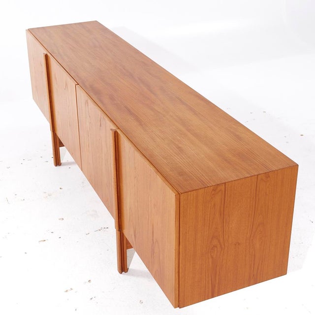 Kofod Larsen for Faarup Møbelfabrik Mid Century Danish Teak Credenza For Sale - Image 9 of 10