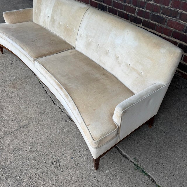 Mid-Century Modern Curved Back Sofa Quality Possibly Tomlinson or Rway For Sale In Cleveland - Image 6 of 12