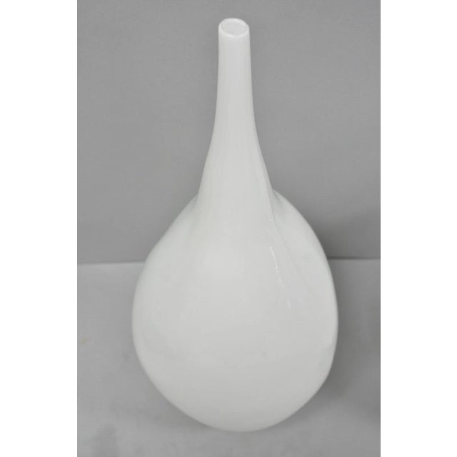 Decorative Modern White Bulbous Art Glass Vessel Vase by Lazy Susan - 2 Pc Set For Sale - Image 14 of 18