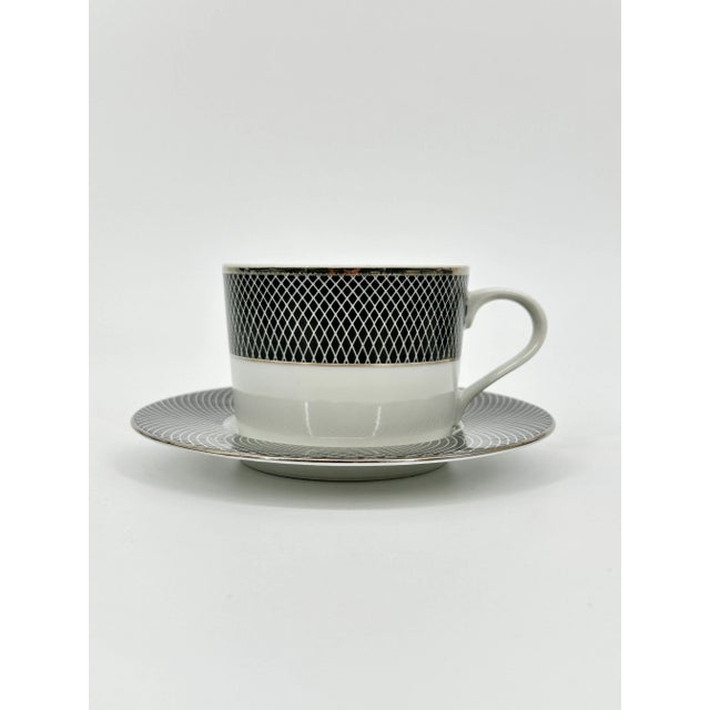 1980s Vintage Porcelain Block Spal Portugal 20 Piece Dinnerware Set for 4 For Sale - Image 5 of 10