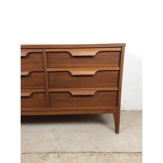 Mid Century Modern Lowboy Dresser With 9 Drawers & Mounted Mirror by Johnson Carper For Sale - Image 9 of 16