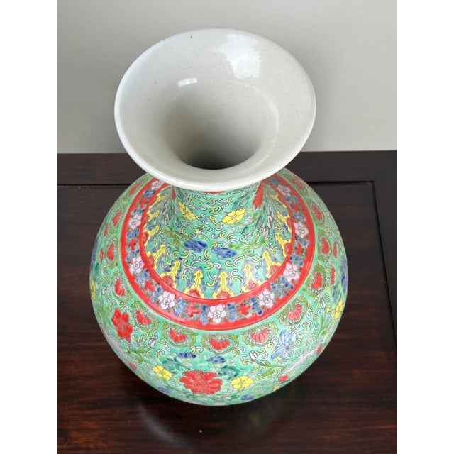 Antique Qing Dynasty Famille Rose Chinese Porcelain Vase With Qianlong Marking For Sale - Image 4 of 11