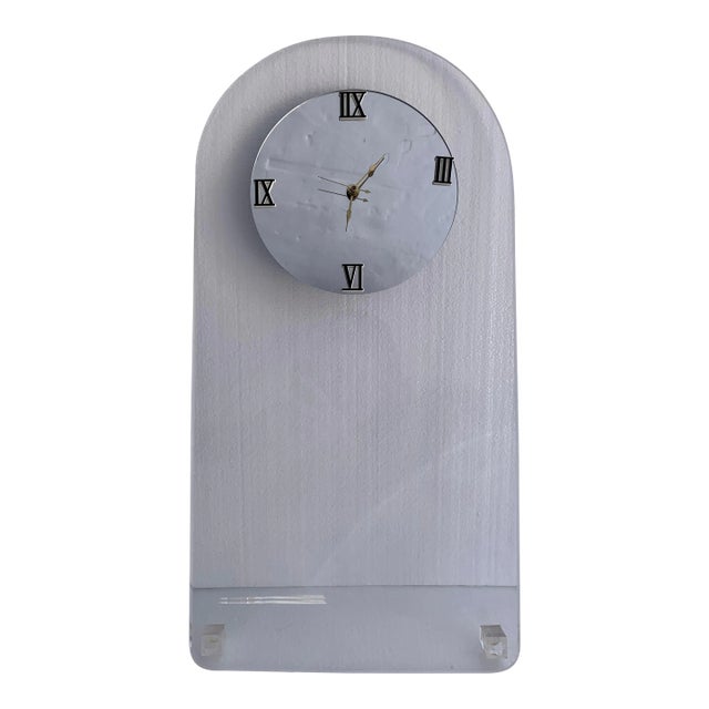 1970s Mid-Century Modern Lucite Wall Clock For Sale