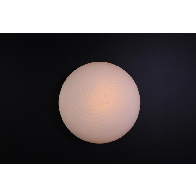 1970s Large Murano Swirl Glass Ceiling Light attributed to Vm-Vetri, Italy, 1970s For Sale - Image 5 of 17