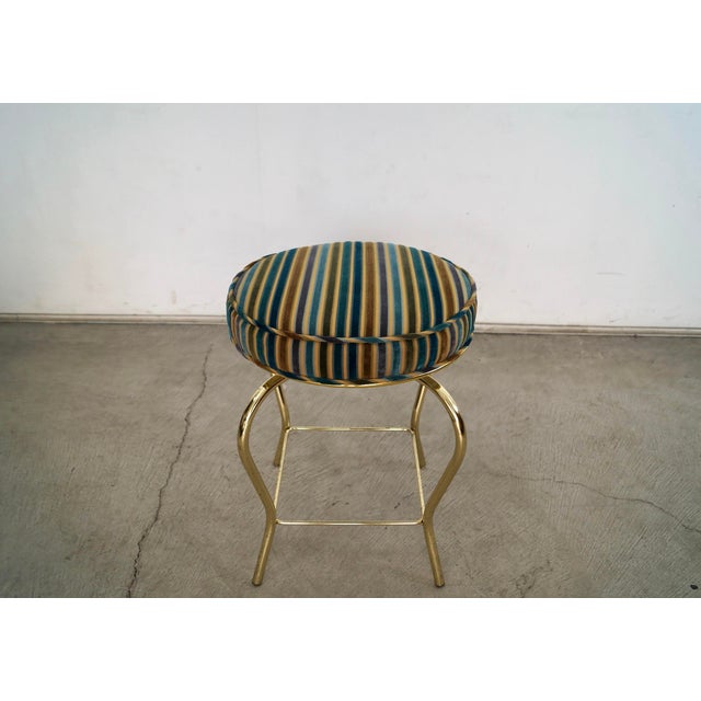 1960’s Hollywood Regency Swivel Brass & Velvet Vanity Stool For Sale In Los Angeles - Image 6 of 12