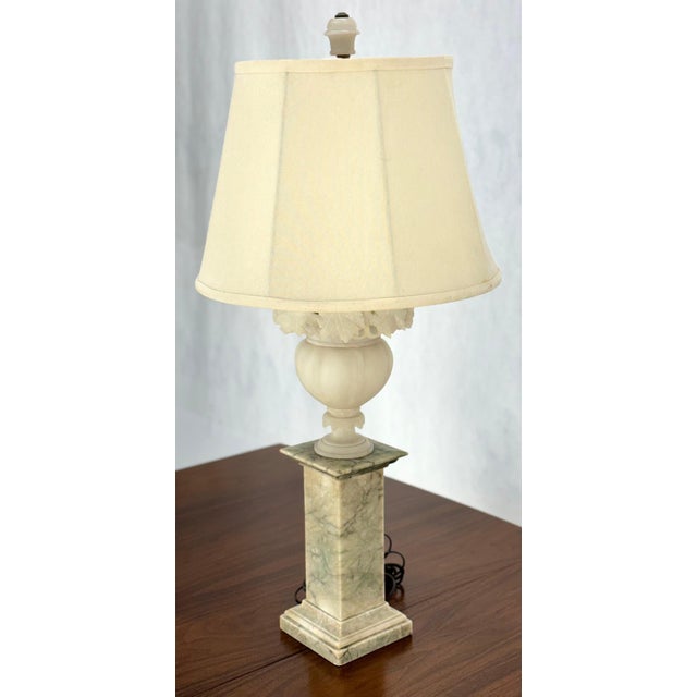 Traditional Carved Alabaster Grapes Leaf Motive Urn Shape Square Mable Base Table Lamp MINT! For Sale - Image 3 of 9