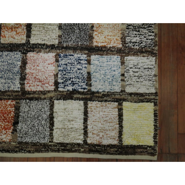 Late 20th Century Zabihi Collection Turkish Tulu Multi Dimensional Box Design Rug For Sale - Image 5 of 9