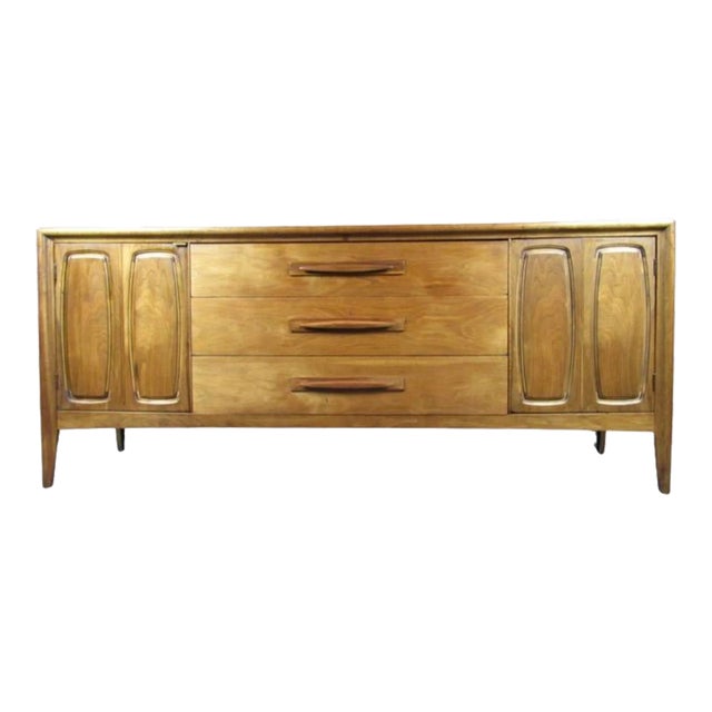 1960s Mid Century Vintage Broyhill Premier "Emphasis" Credenza For Sale