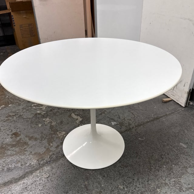 Knoll 42 Inch Eero Sarrinen Knoll Saarinen Tulip Table For Sale - Image 4 of 12