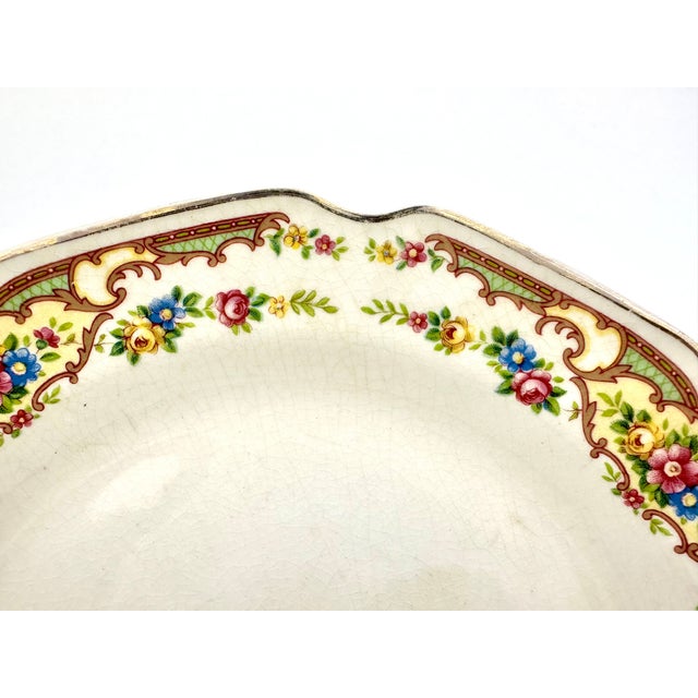 English 1930s Vintage Mount Clemens Floral Luncheon Plates- Set of 7 For Sale - Image 3 of 12