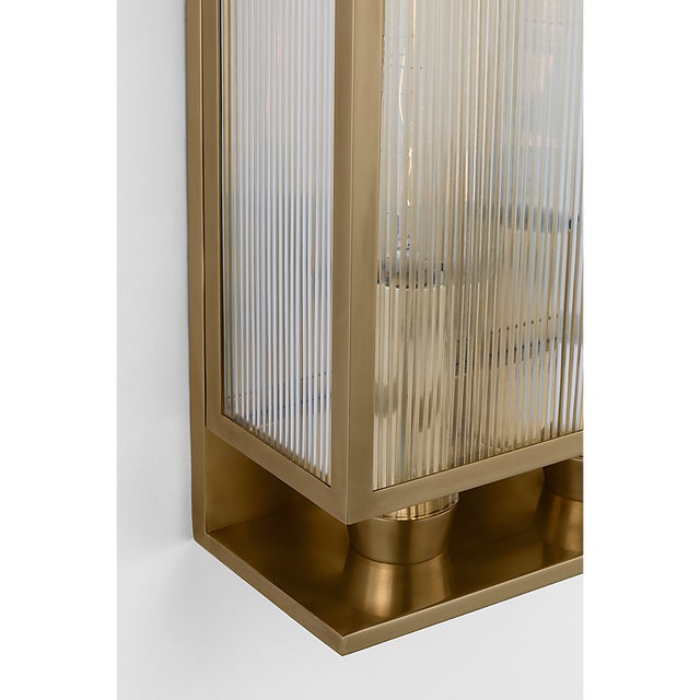 Visual Comfort Barbara Barry for Visual Comfort Signature York 24" Double Box Sconce in Soft Brass with Clear Ribbed Glass For Sale - Image 4 of 9
