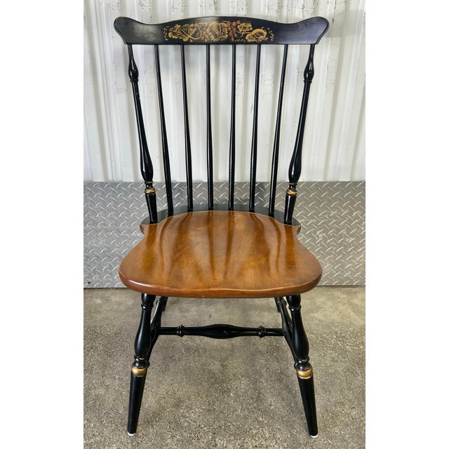 Hitchcock Hitchcock Decorated Fanback Windsor Dining Chairs - Set of 4 For Sale - Image 4 of 12