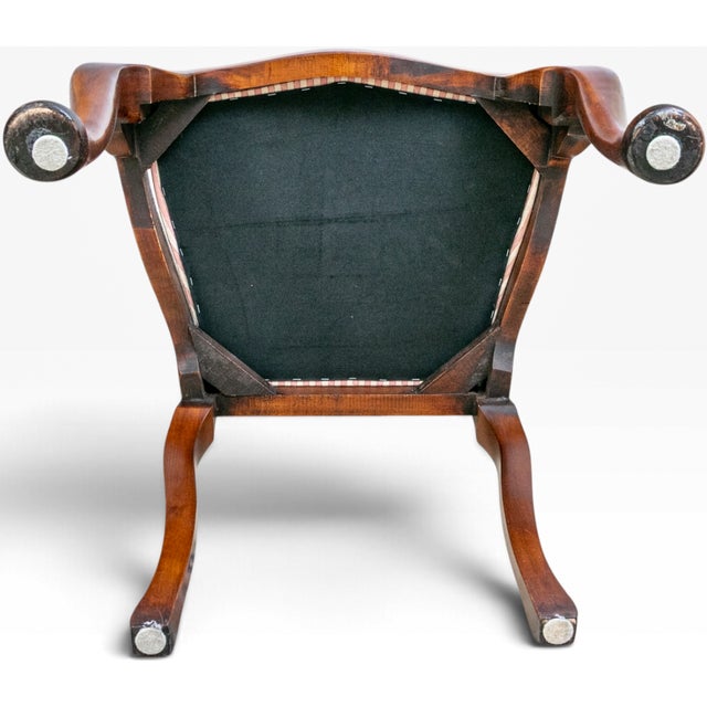 Late 20th Century Queen Anne Style Carved Mahogany Vasiform Splat Side Chair For Sale In Portland, ME - Image 6 of 13