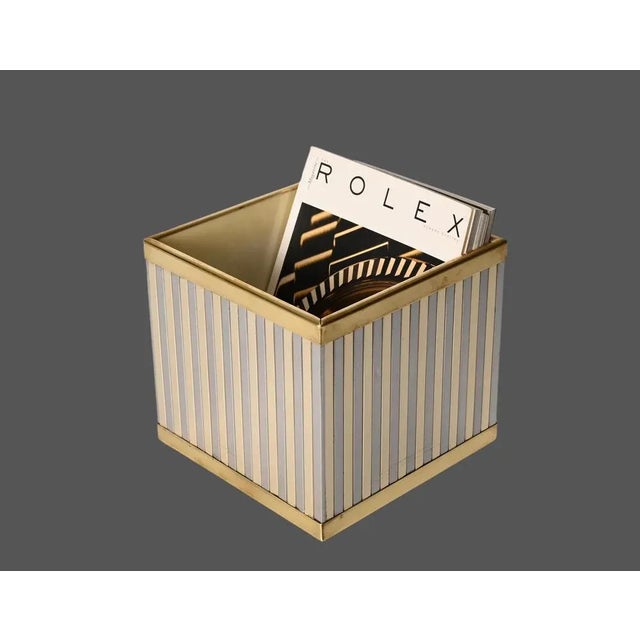 Mid-Century Italian Cubic Brass and Chromed Metal Newspaper Rack, 1970s For Sale - Image 14 of 18