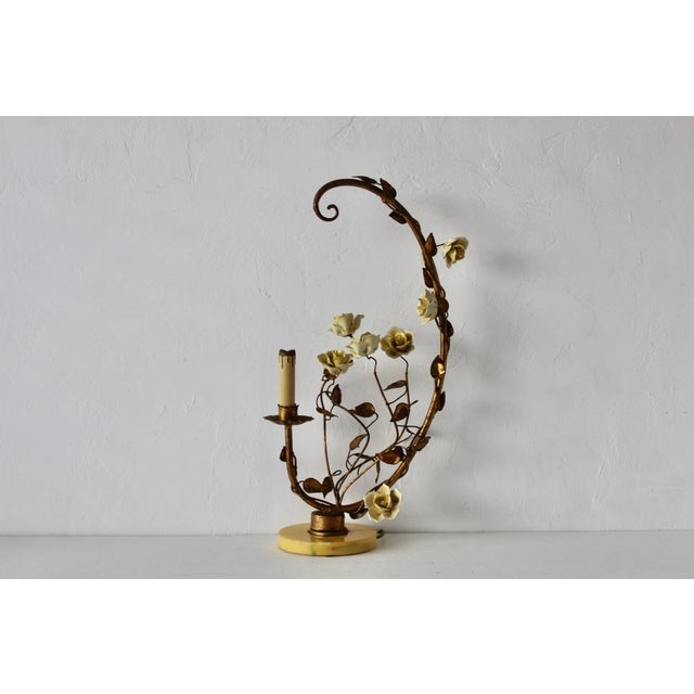 Italian Gilded Tole Porcelain Yellow Roses Leaf Vine Marble Base Table Accent Lamp Vintage Mid-Century For Sale - Image 12 of 17