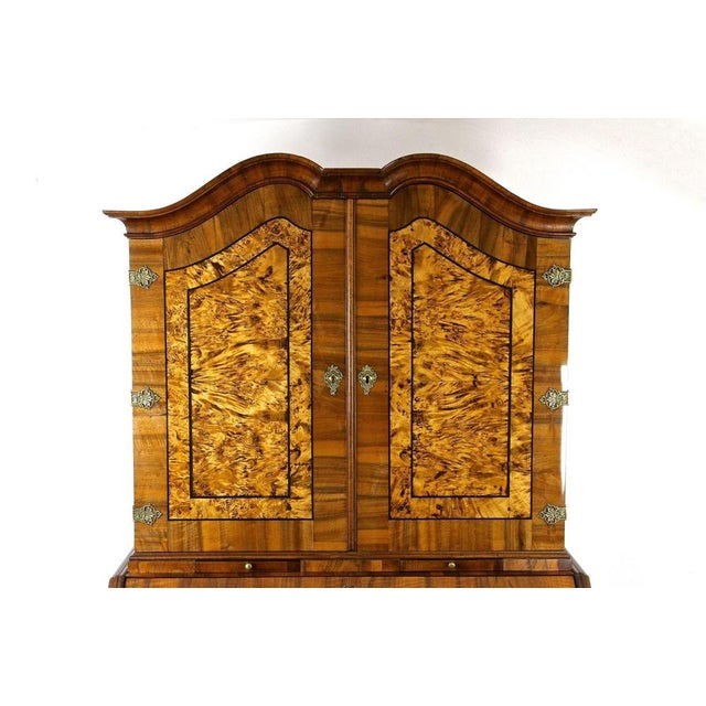 Baroque 18th Century Baroque Writing Cabinet in Walnut, Germany, 1770s For Sale - Image 3 of 18