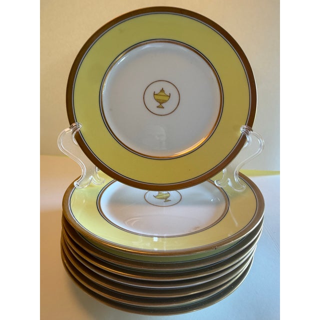1950s Richard Ginori “Impero Yellow” Porcelain Dinner Service for 9 — Neoclassical, Italy (46 Pieces). For Sale - Image 5 of 12