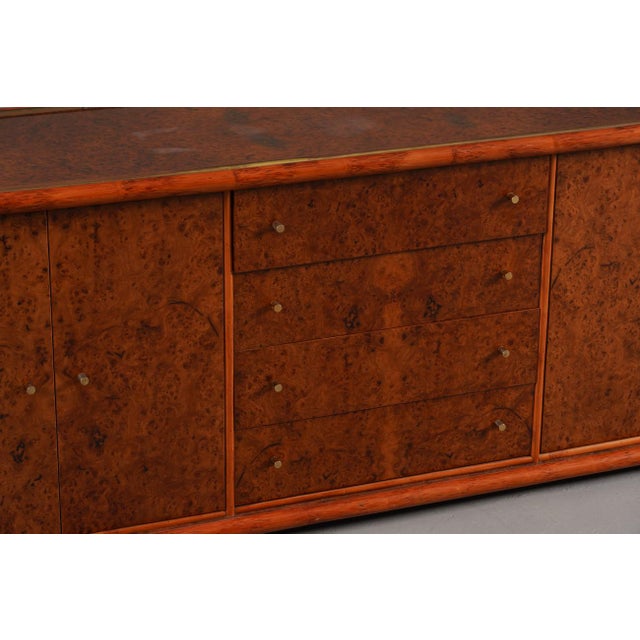1960s Vintage Italian Sideboard in Burl Elm by Alberto Smania for Studio Smania Interni, Italy, 1960s For Sale - Image 5 of 11